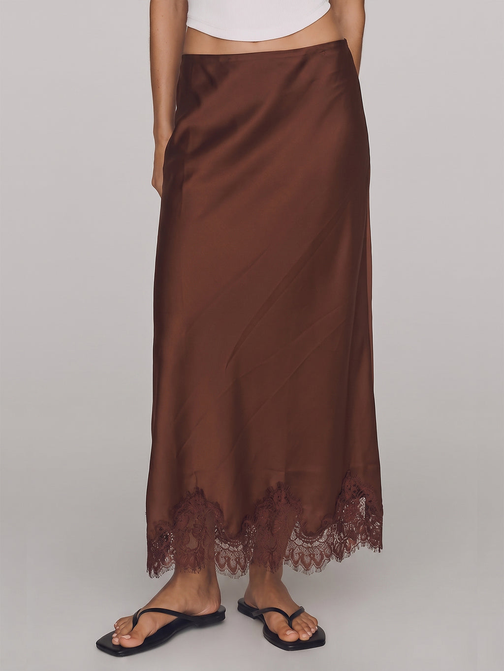 #color_BROWN