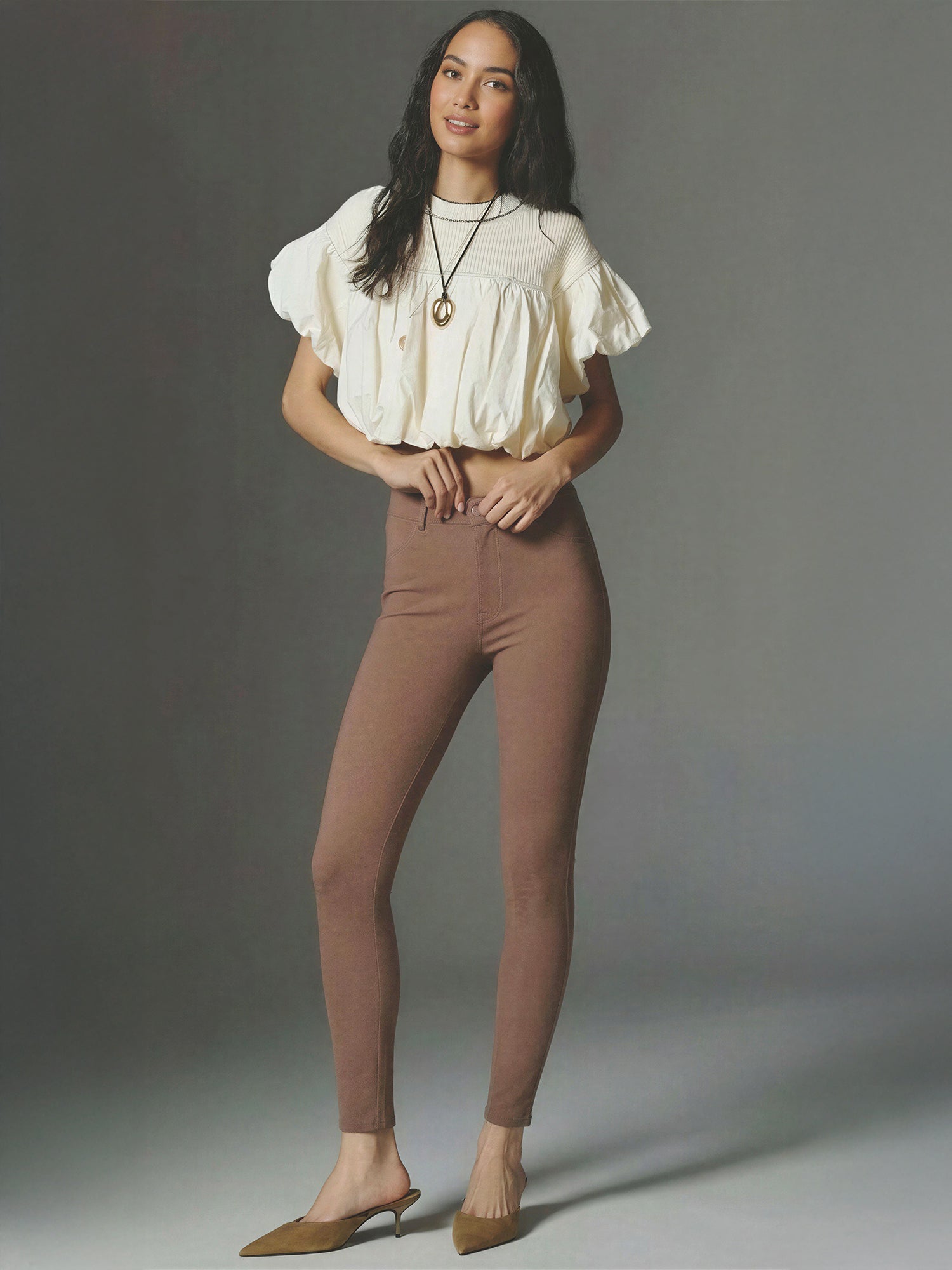 #color_BROWN