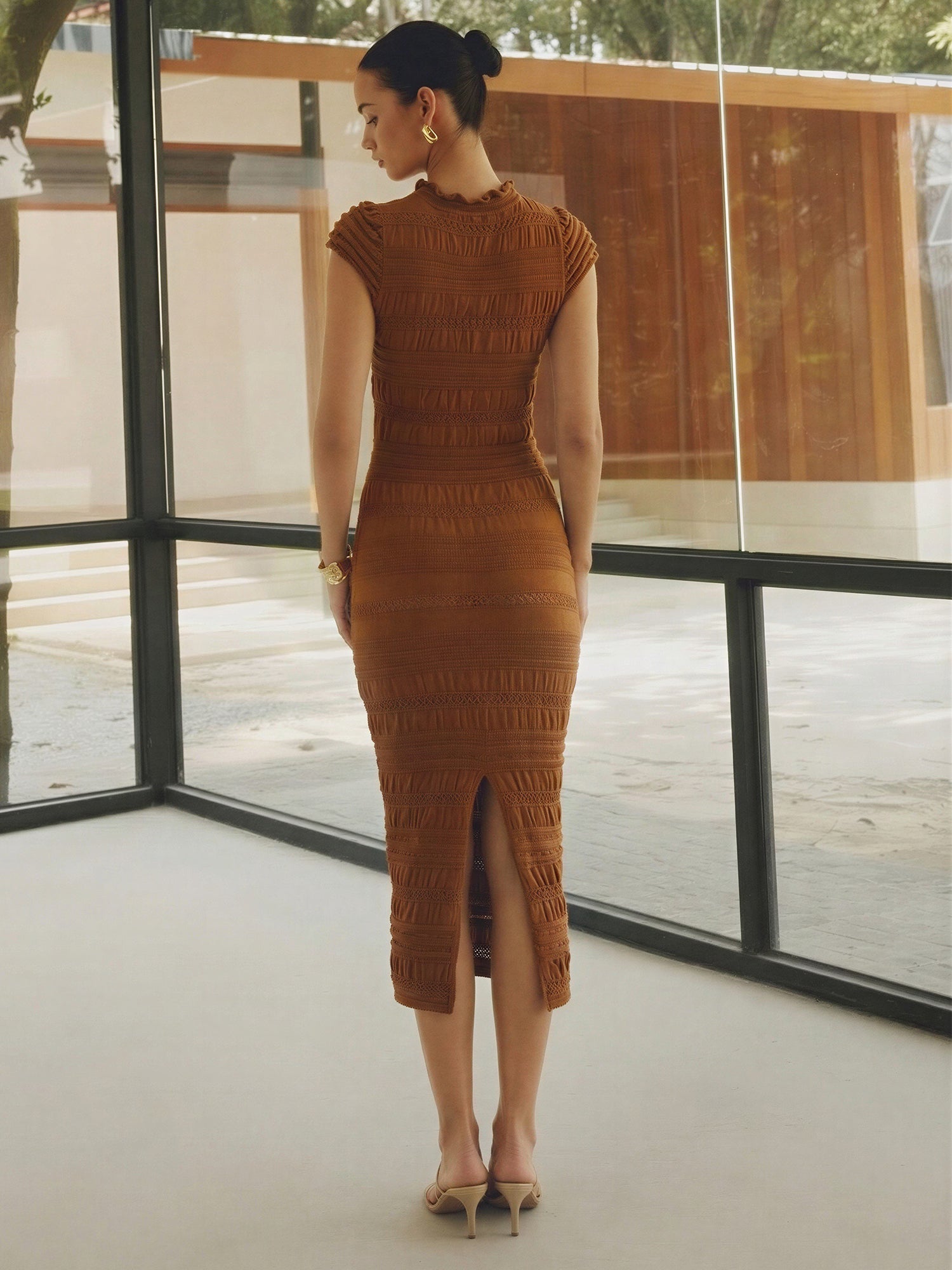 Delicate Ruffled Cap Sleeves Textured Knit Bodycon Dress - SMALL / BROWN