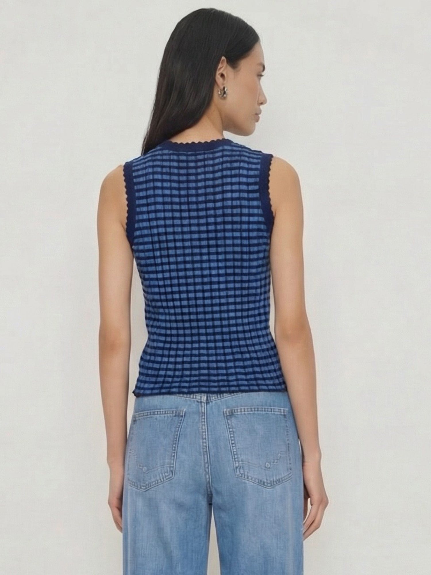 #color_NAVY