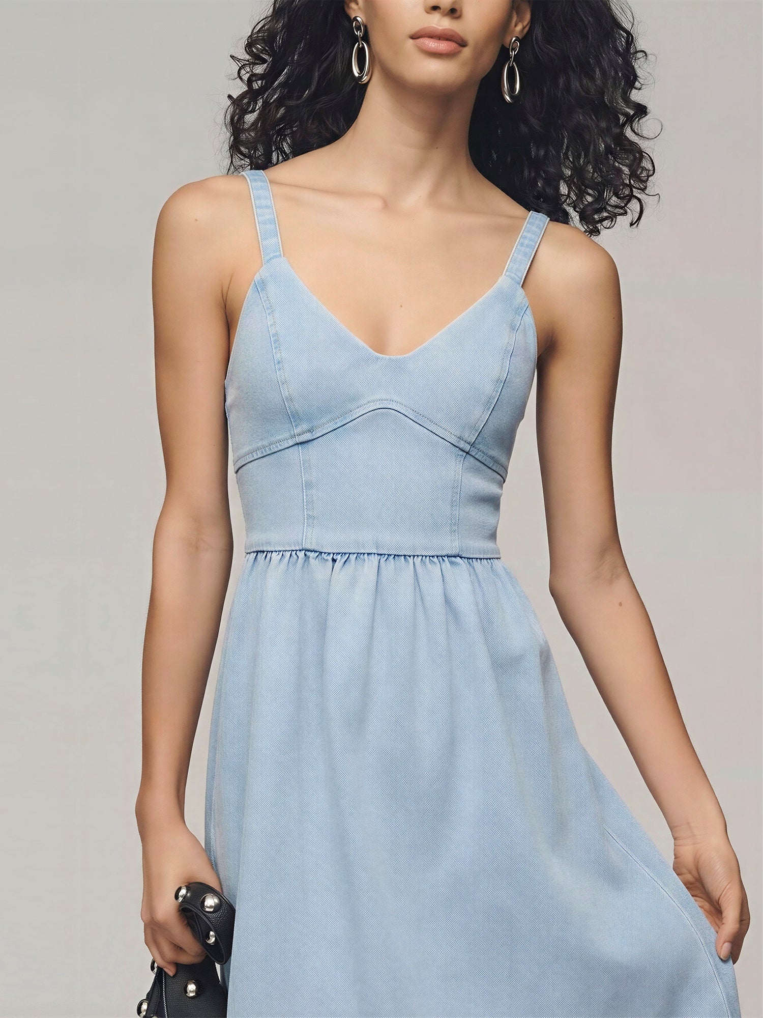 Sleeveless V Neck Denim Fit And Flare Midi Dress - LARGE / BLUE - LIGHT WASH Sleeveless V Neck Denim Fit And Flare Midi Dress - LARGE / BLUE - LIGHT WASH