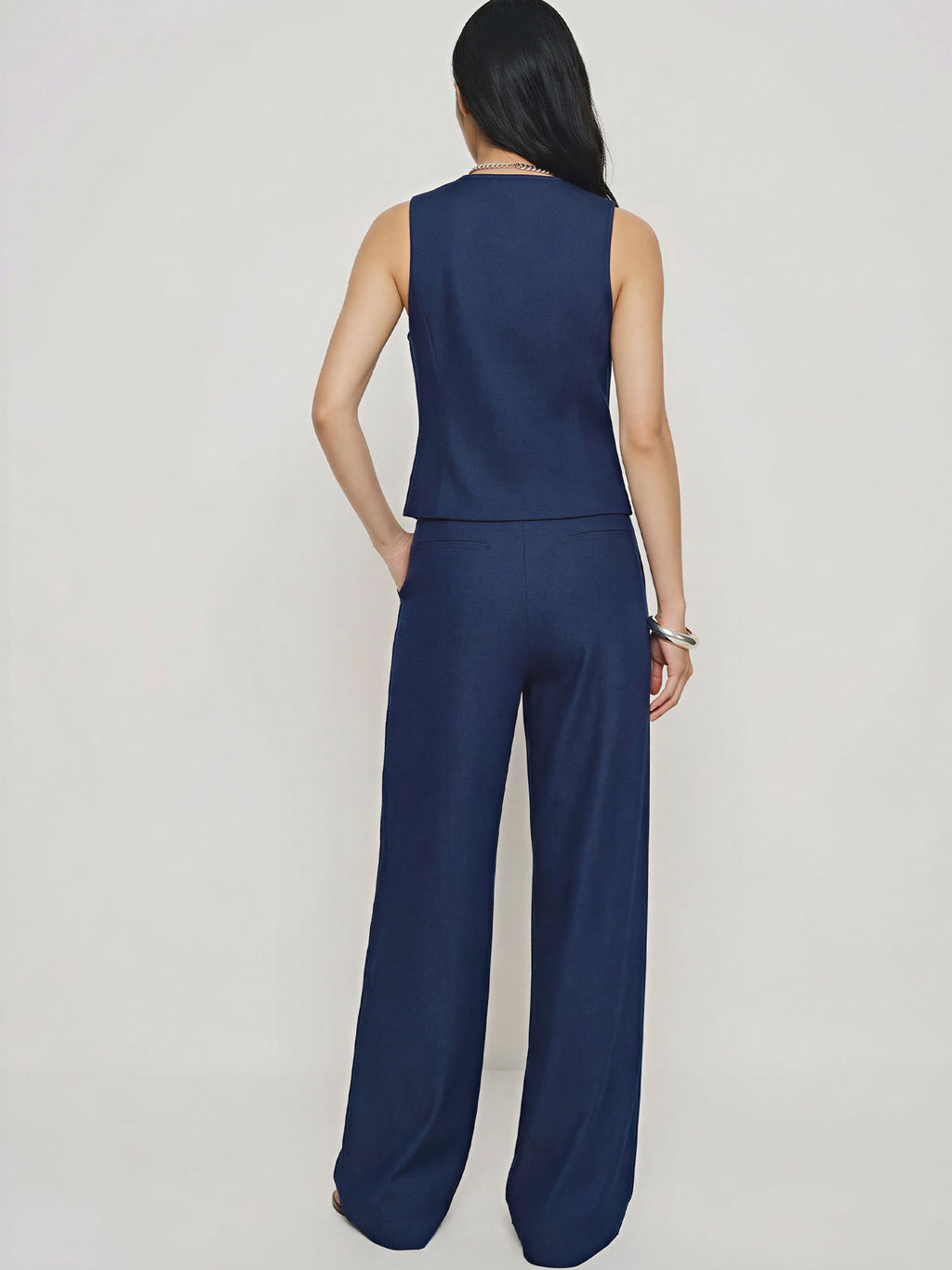 #color_NAVY