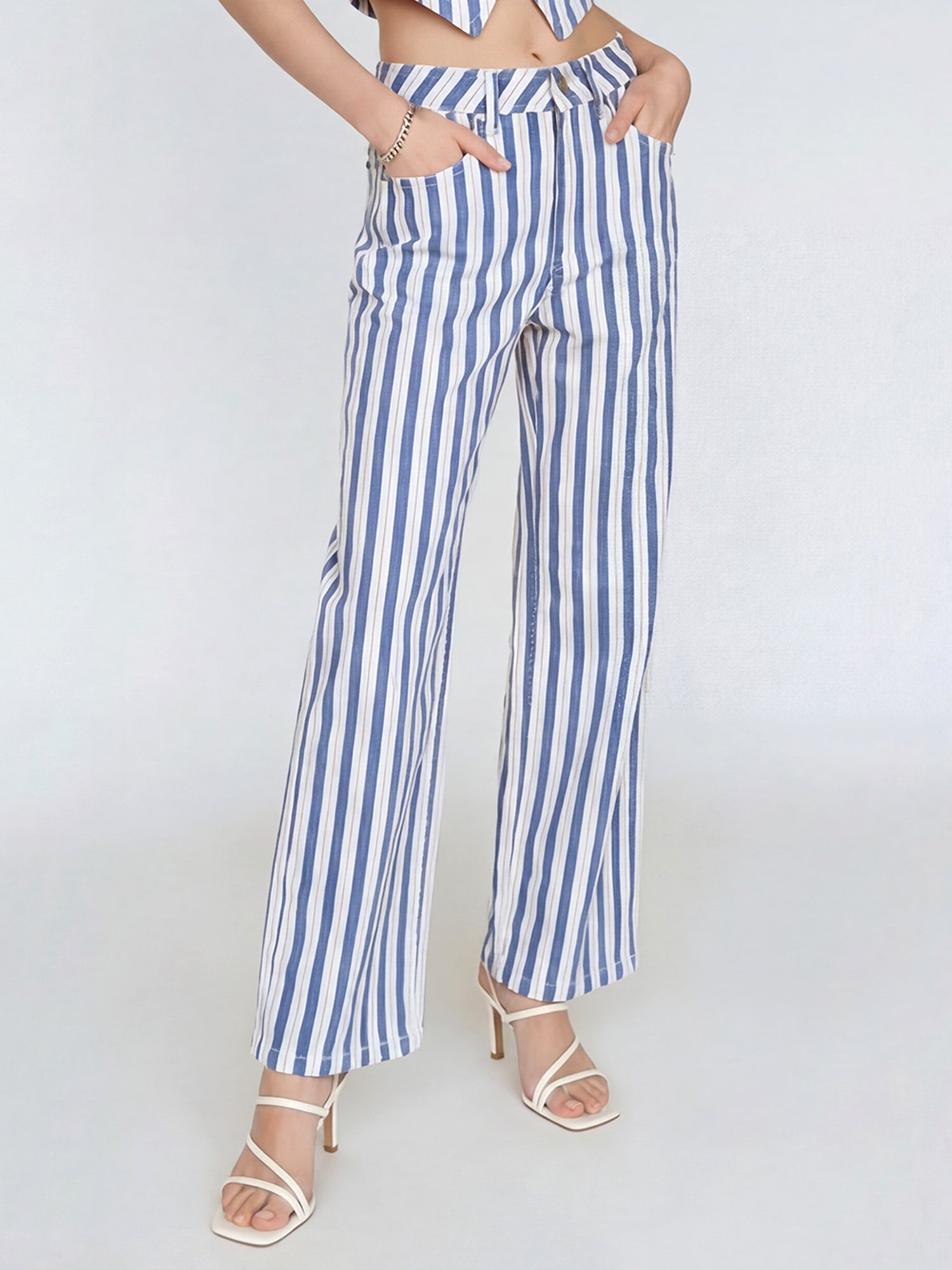 #color_NAVY