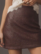 #color_BROWN