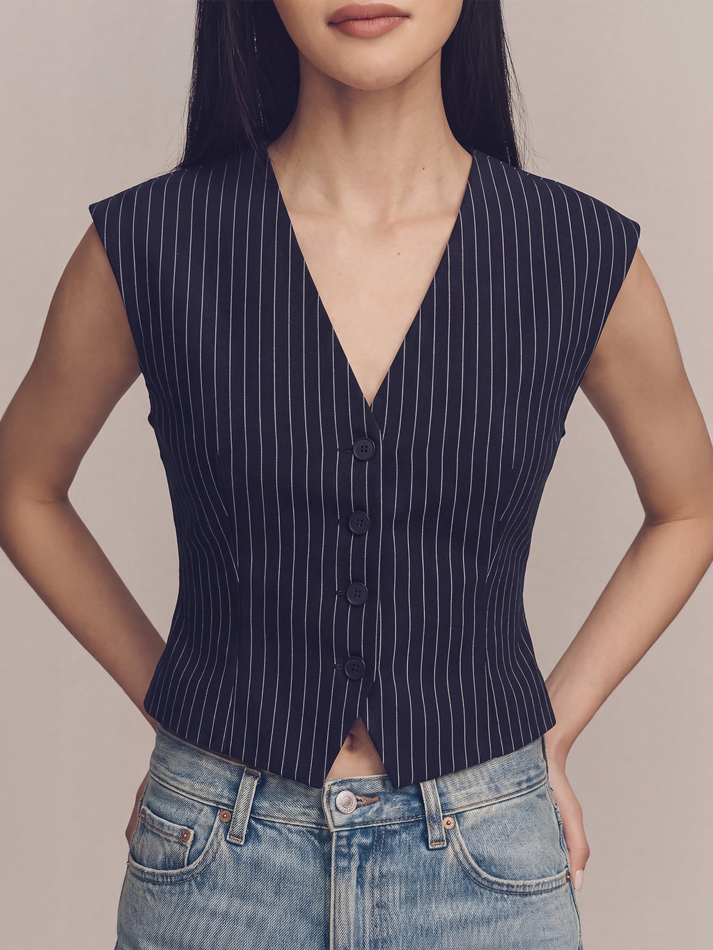 #color_NAVY
