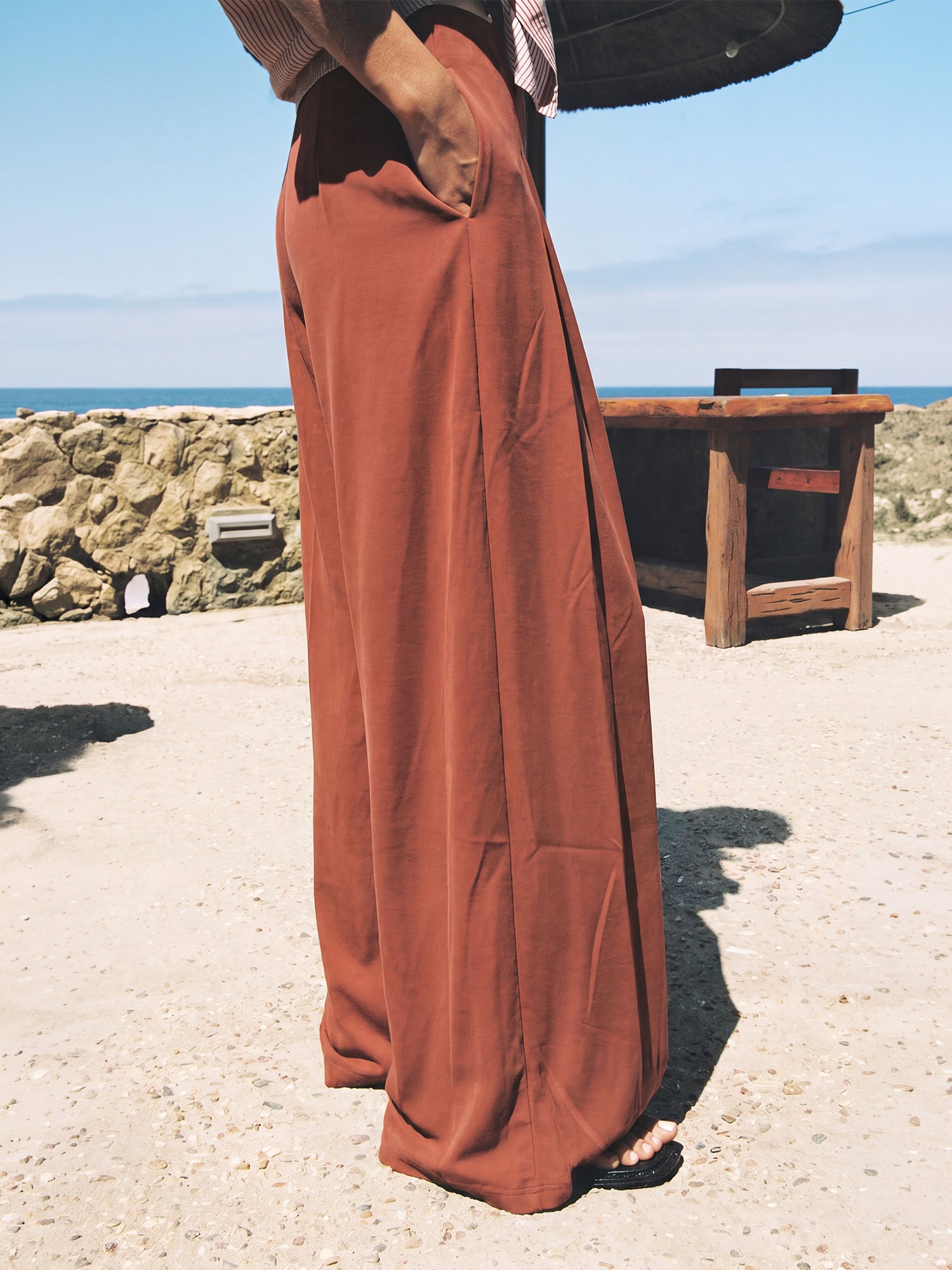 #color_BROWN