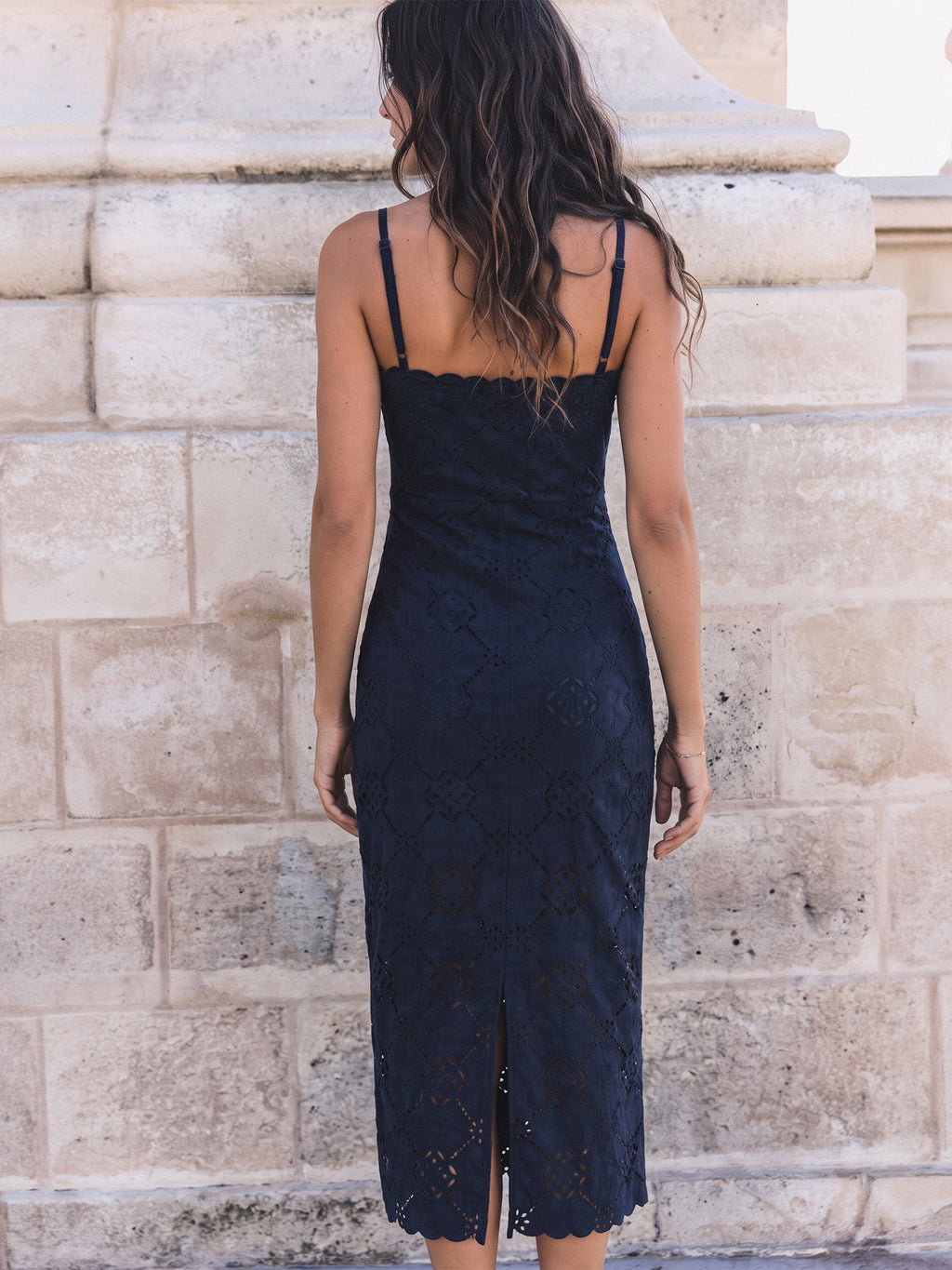 #color_NAVY