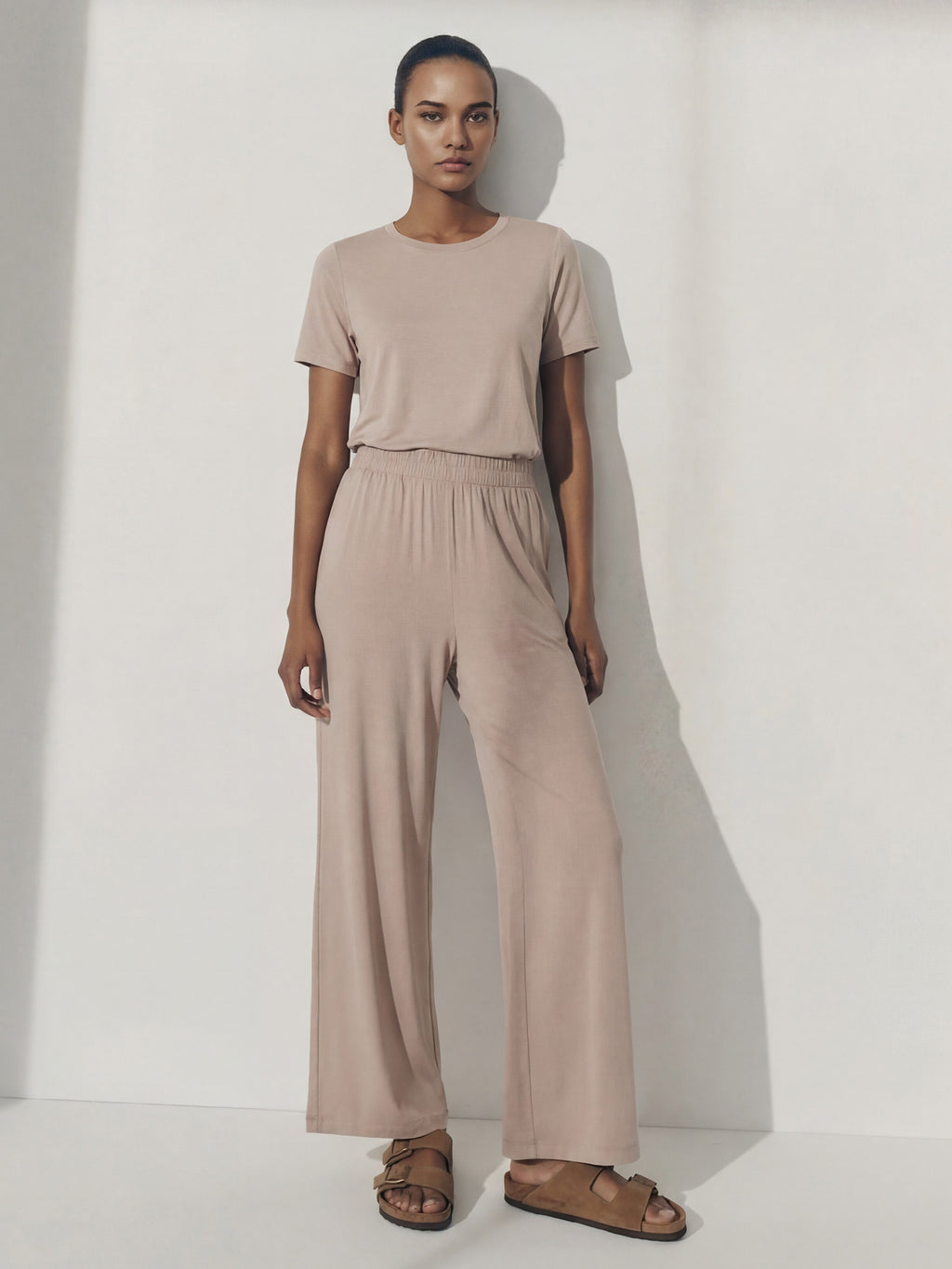 #color_TAUPE