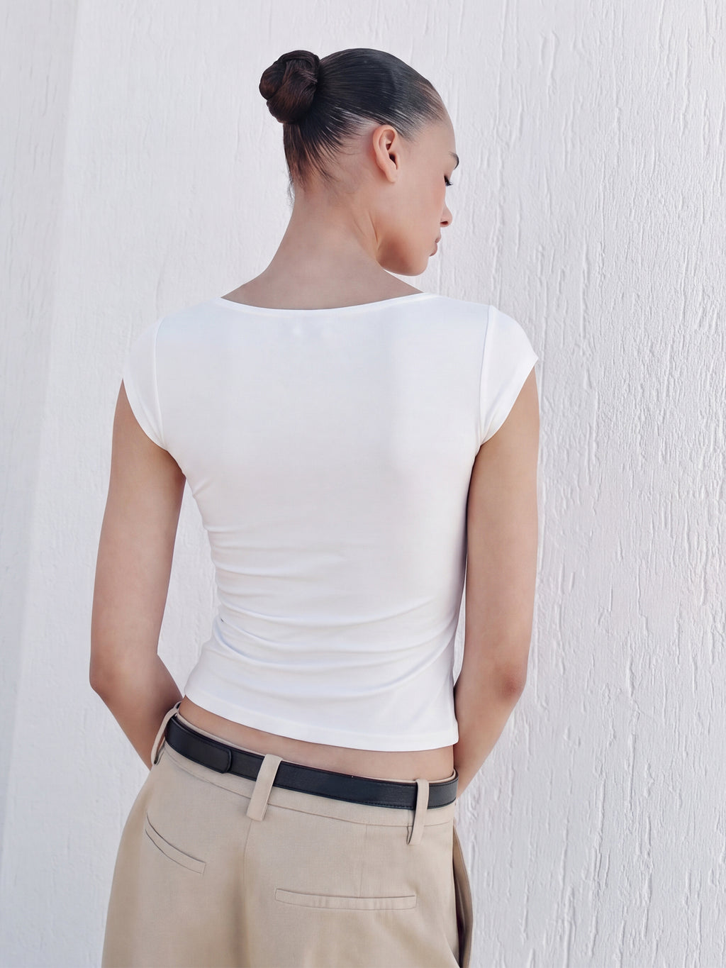 #color_IVORY
