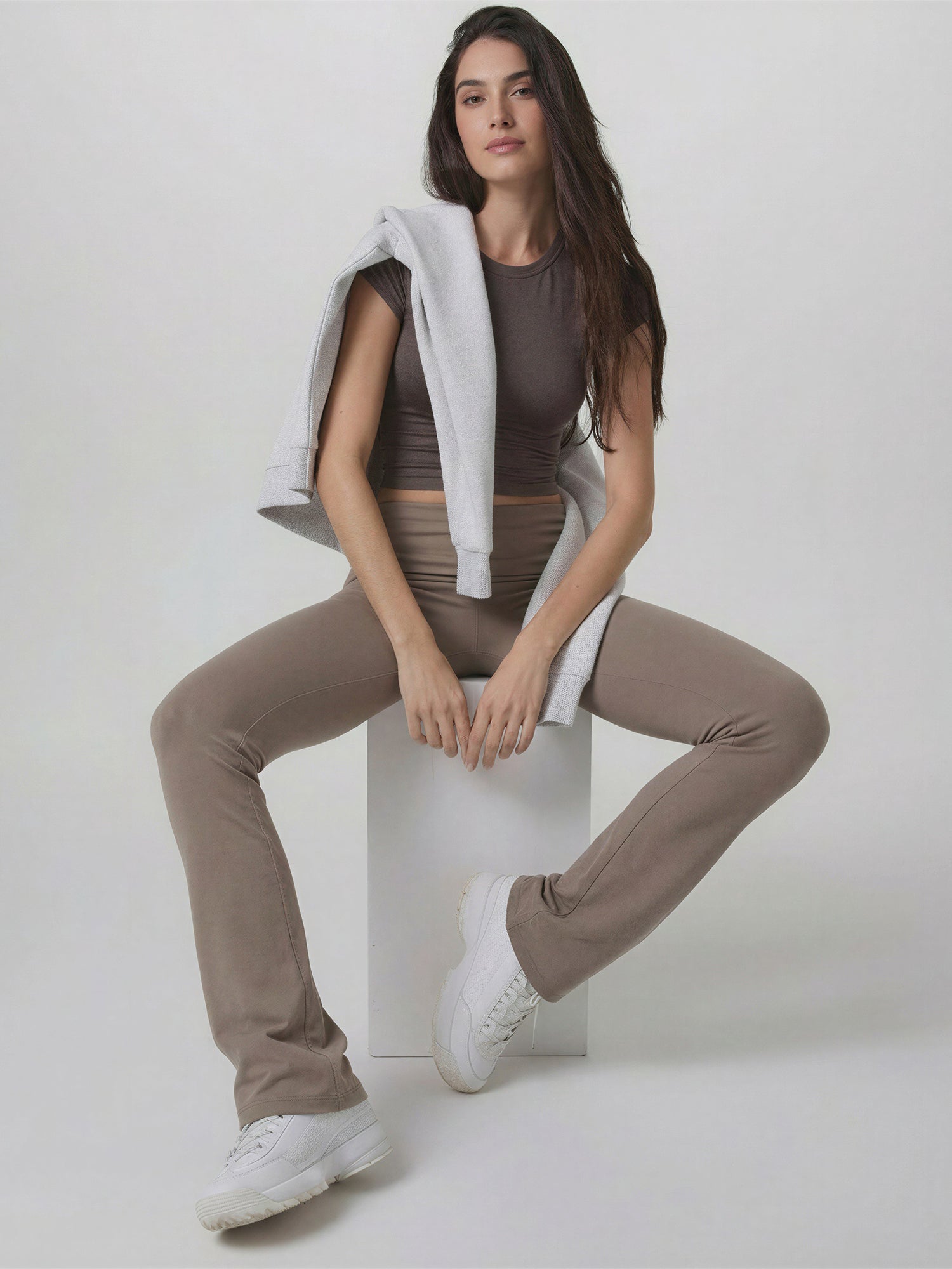 #color_TAUPE