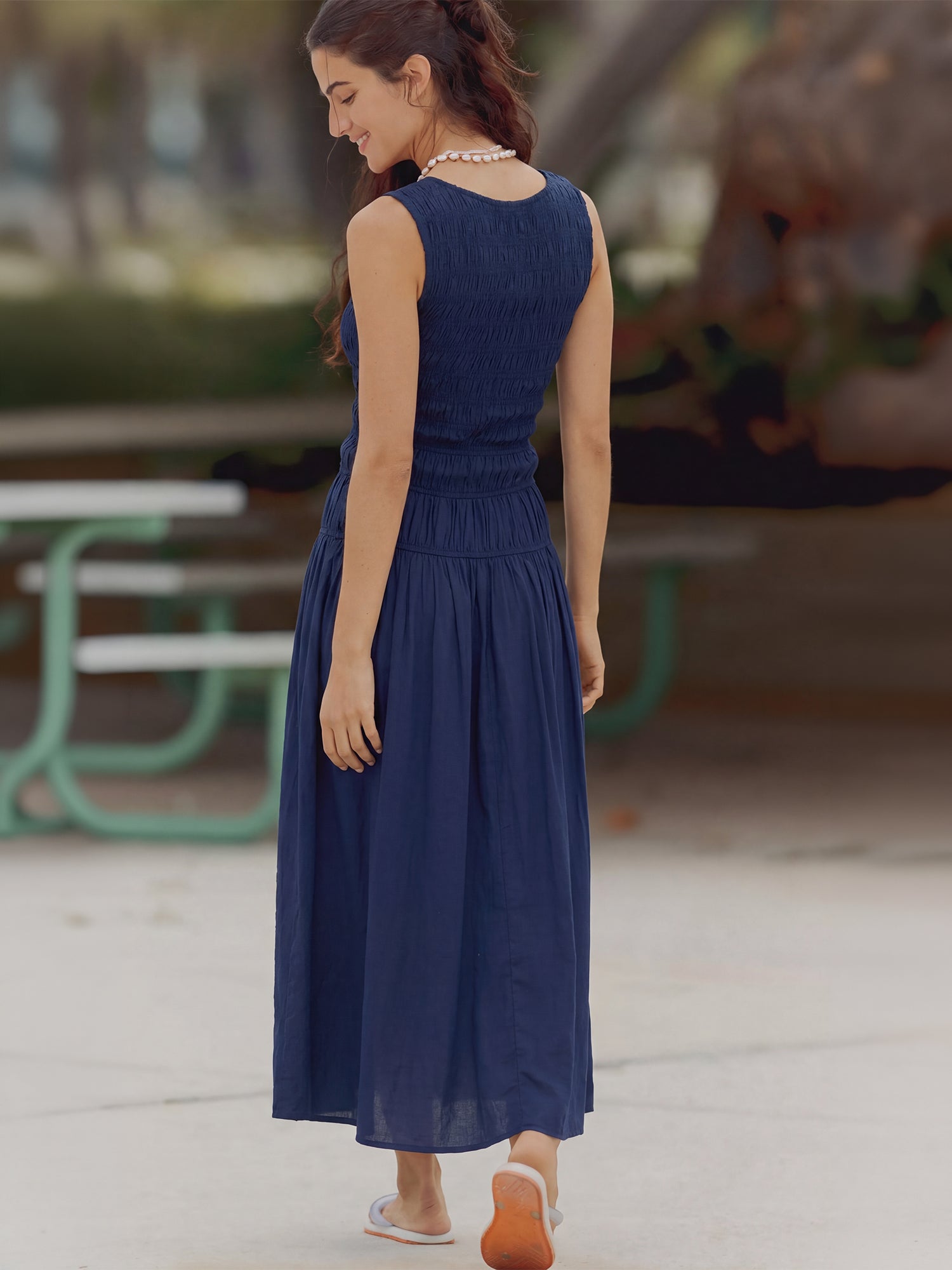 #color_NAVY