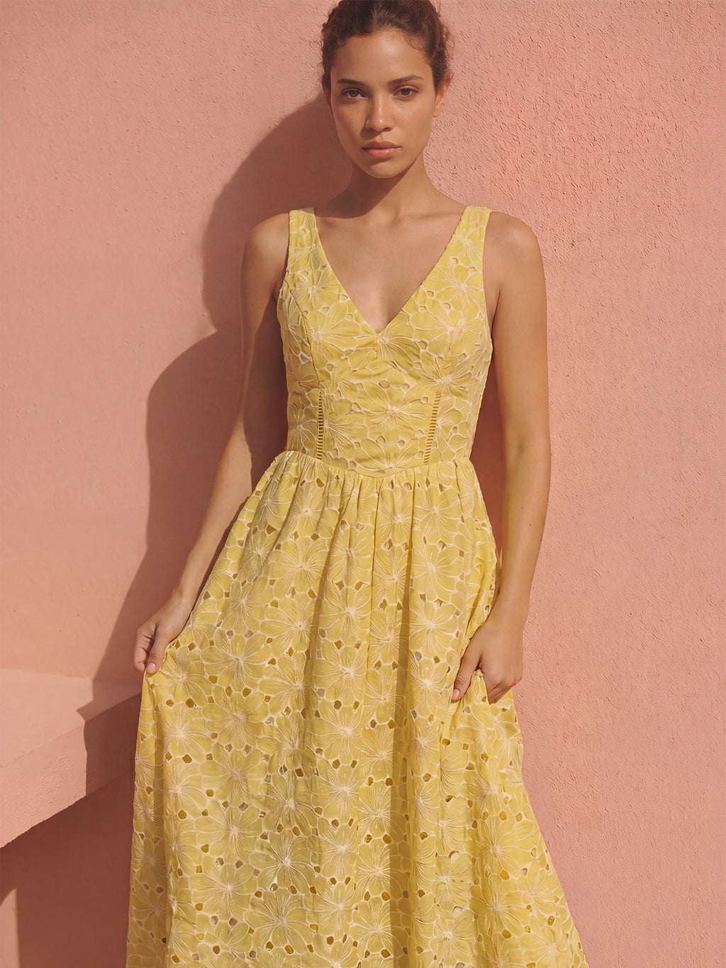#color_YELLOW