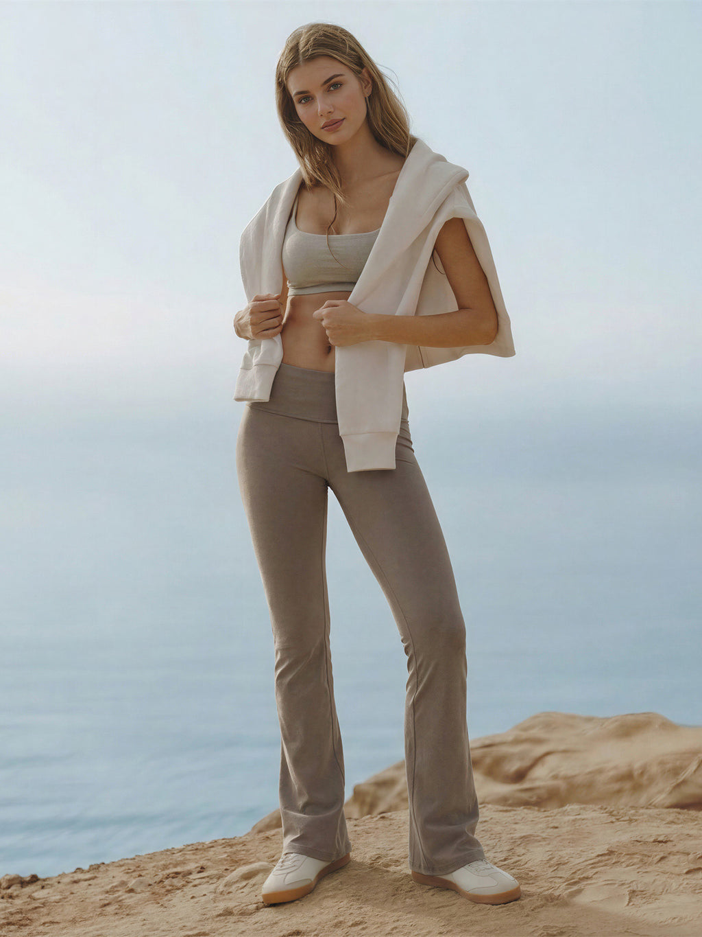 #color_TAUPE