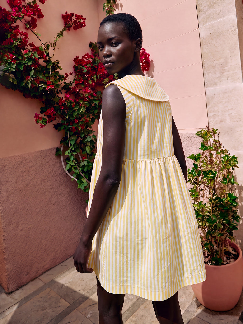 #color_YELLOW