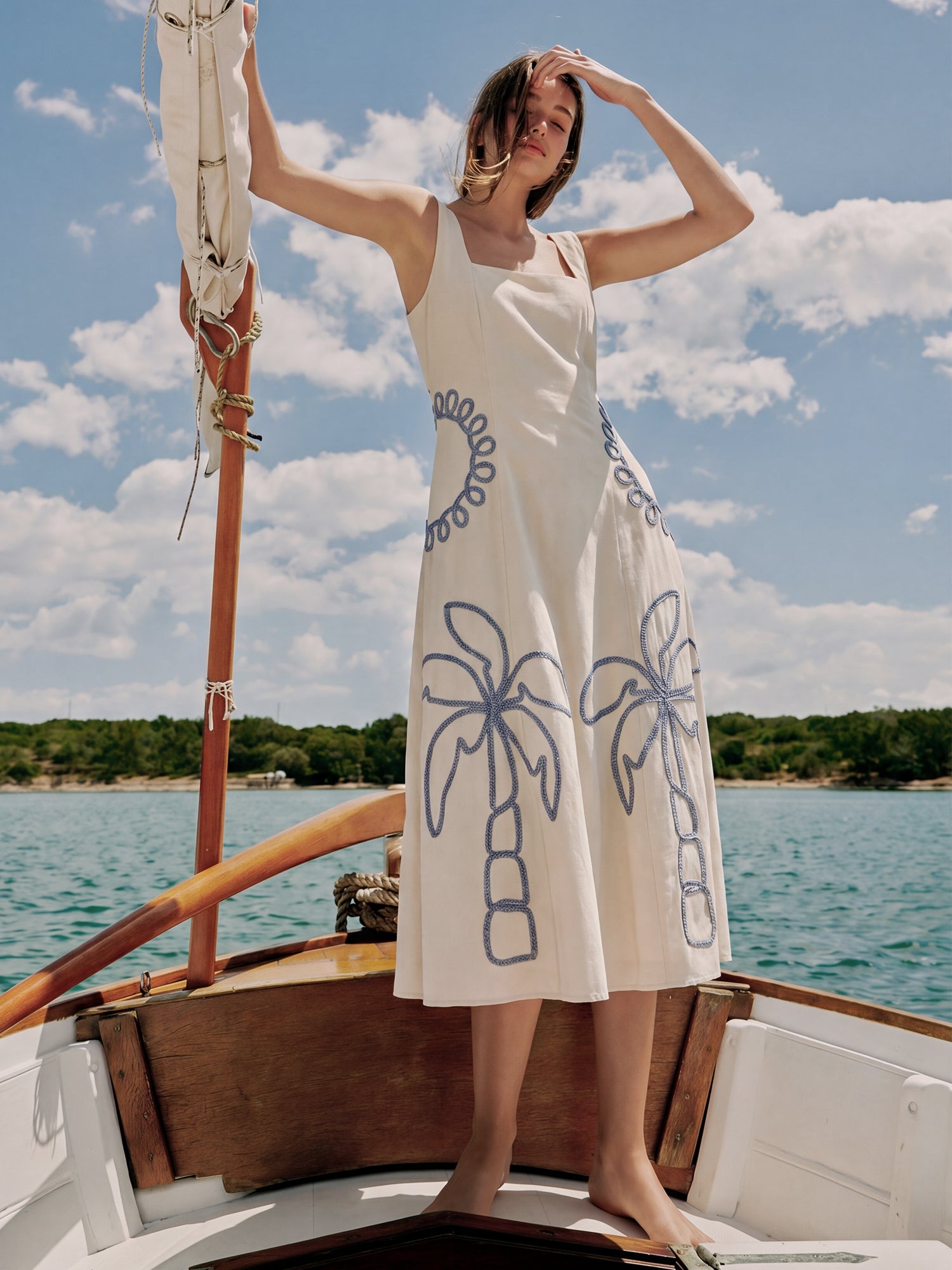 Sleeveless Midi Dress W/Embroidered Palm Tree - SMALL / BEIGE